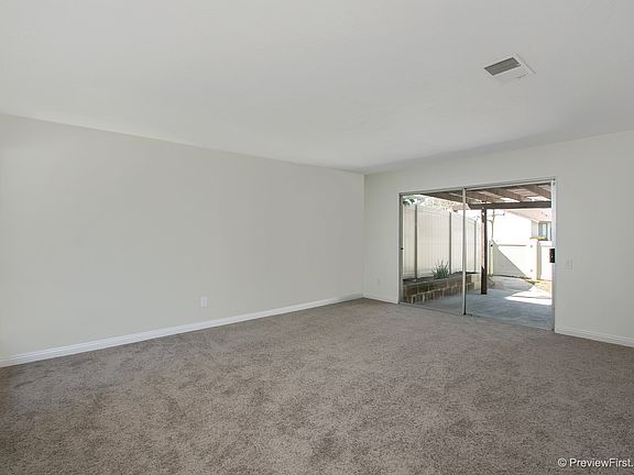 2nd image of 224 Crestview Gln