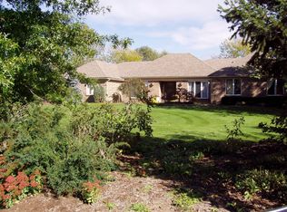 296 Maidstone Dr, Webster, NY 14580