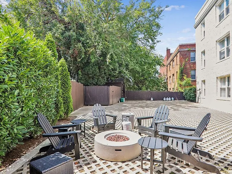 5024 9th St NW #203 — Photo 48