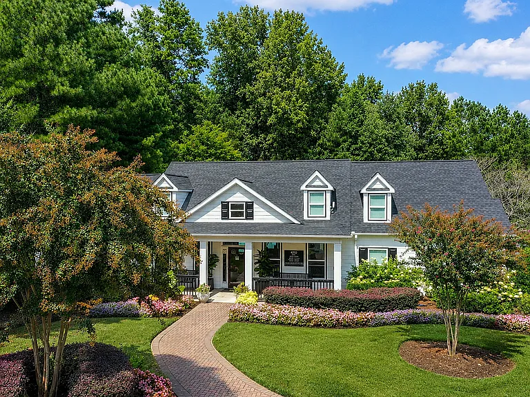 Avana Acworth — Photo 50