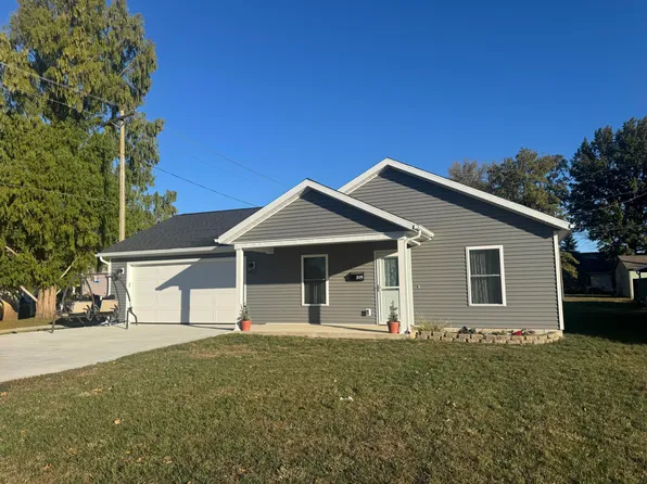 319 E Wayne St, Celina, OH 45822