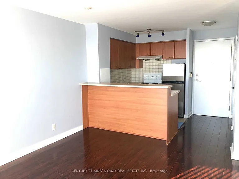 36 Lee Centre Dr #3506 — Photo 4