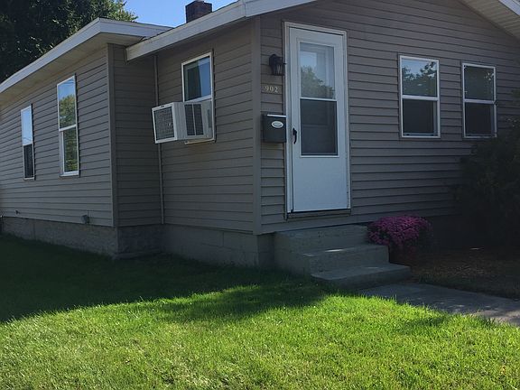 4th image of 902 S Ironwood Dr
