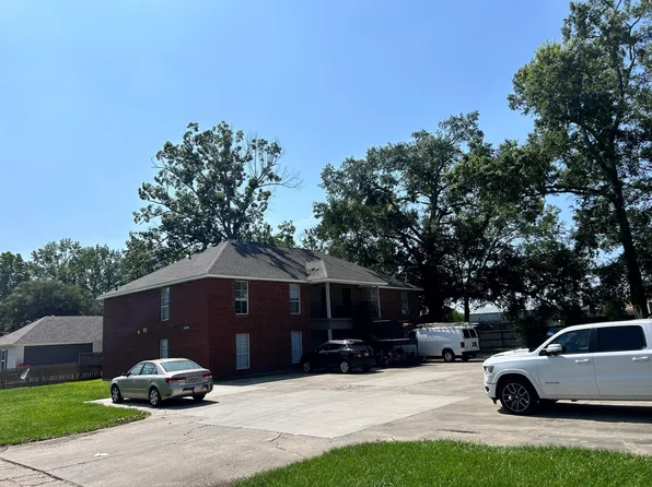 41005 Rustling Oak Dr, Prairieville, LA 70769