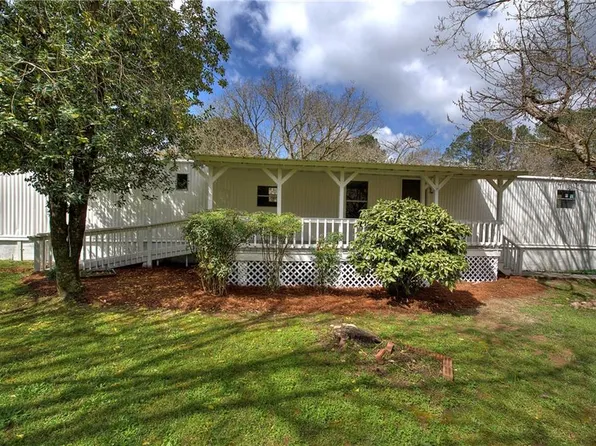 926 Frashier Rd, Carrollton, GA 30116