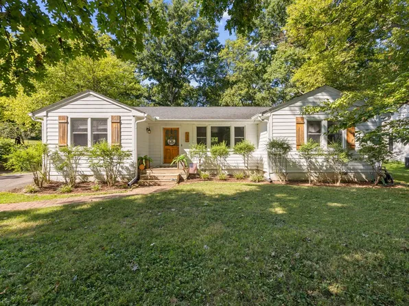 110 Park Cir, Columbia, TN 38401