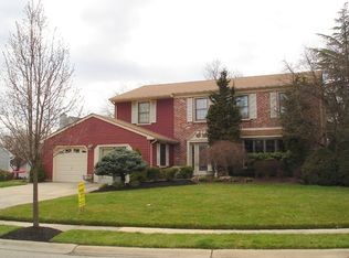 313 Windsor Ln, Marlton, NJ 08053