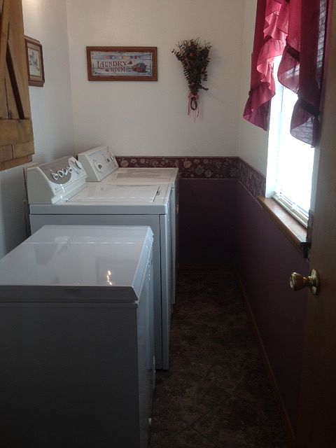 1st image of 388 Oak Grove Ln