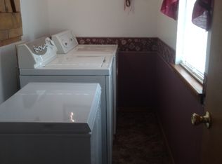 388 Oak Grove Ln, Galena, MO 65656