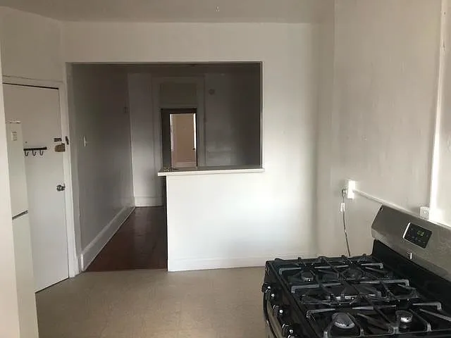 318 Jefferson St #4L — Photo 3