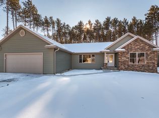 5410 Silver Fox Ct, Wisconsin Rapids, WI 54494