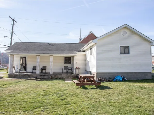 68598 Scott St, Bridgeport, OH 43912