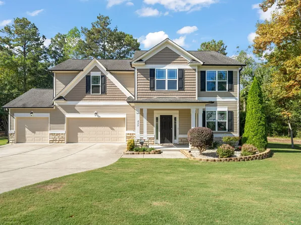 232 Burrage Dr, Angier, NC 27501