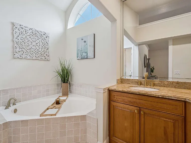 4571 Kawilla Crest Pl — Photo 17
