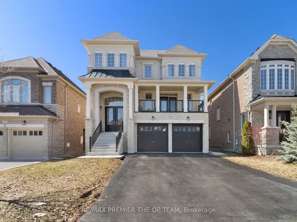 30 Bannockburn Dr, Vaughan, ON L4H 4P7