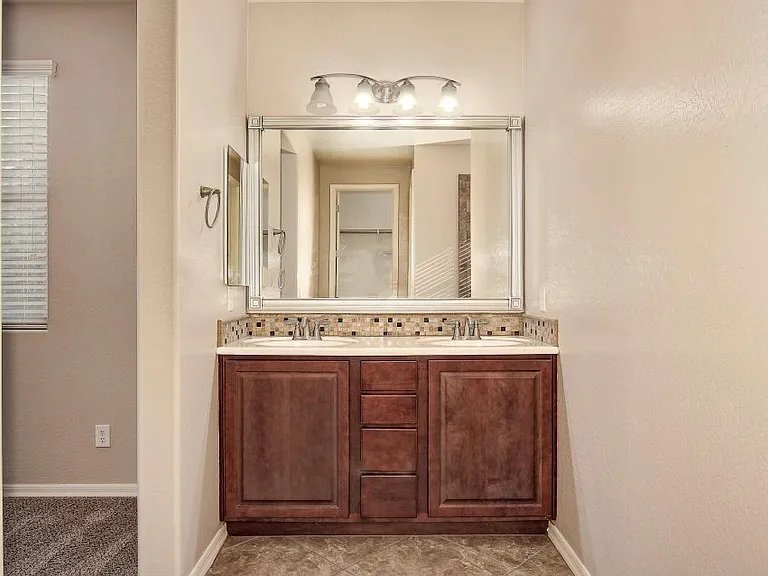 5553 W Buckskin Trl — Photo 14