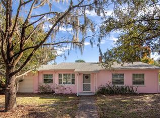 200 S Palm Ave, Howey In The Hills, FL 34737