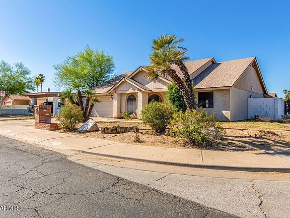 2nd image of 10604 W Heatherbrae Drive