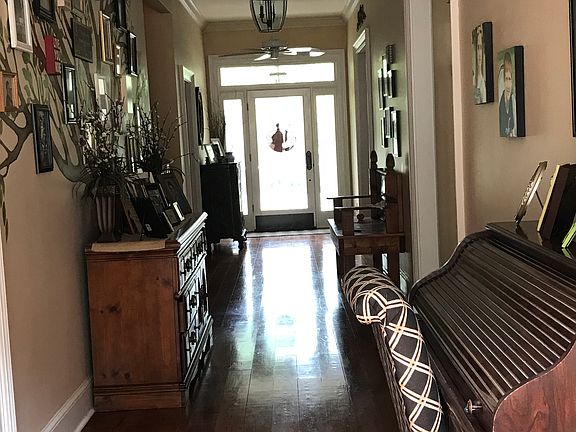 Hallway - Heart Pine Floor