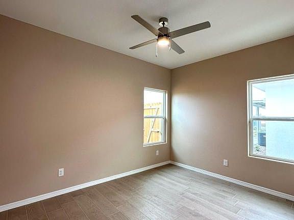 3rd image of 3121 W Driftwood St Unit 2
