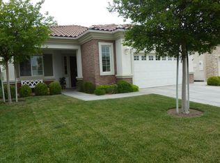 1006 Blackhawk Dr, Beaumont, CA 92223