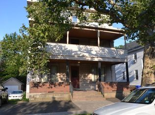 660 High St APT 1, Middletown, CT 06457