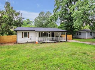 2921 Hall Dr SE, Smyrna, GA 30082