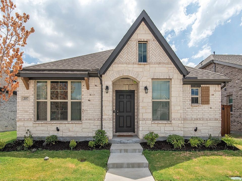 1st image of 2057 Almassera Dr