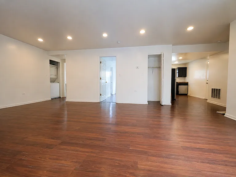 2530 W Fitch Ave #G — Photo 1