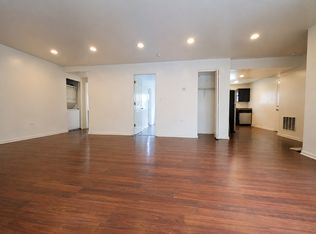 2530 W Fitch Ave APT G, Chicago, IL 60645