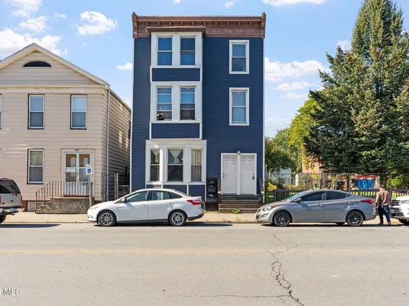 2511 6th Avenue, Troy, NY 12180