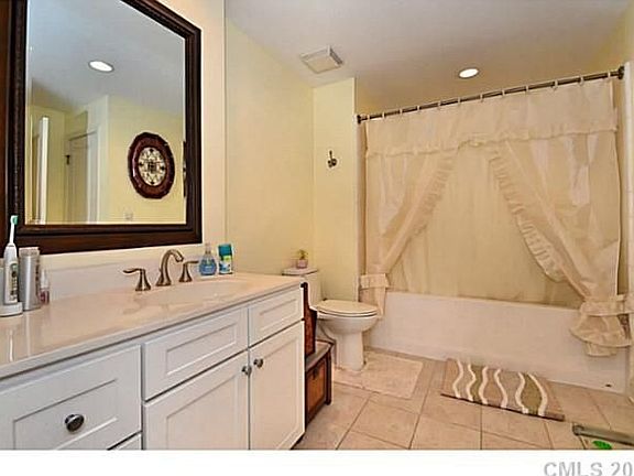 5th image of 721 Governor Morrison St Unit 615