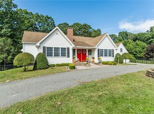 621 English Neighborhood Rd, Woodstock, CT 06281