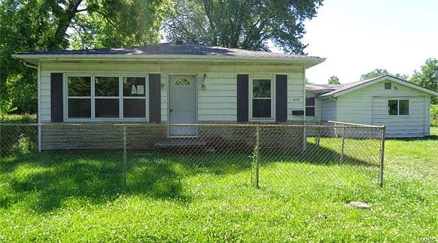 1st image of 418 N 80th St