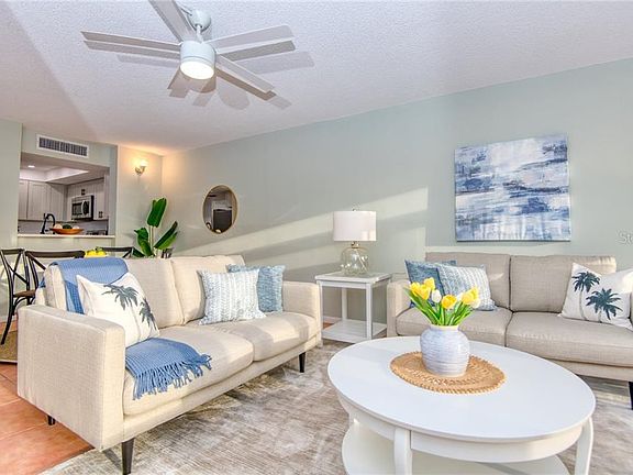 3rd image of 2616 Cove Cay Dr Unit 103