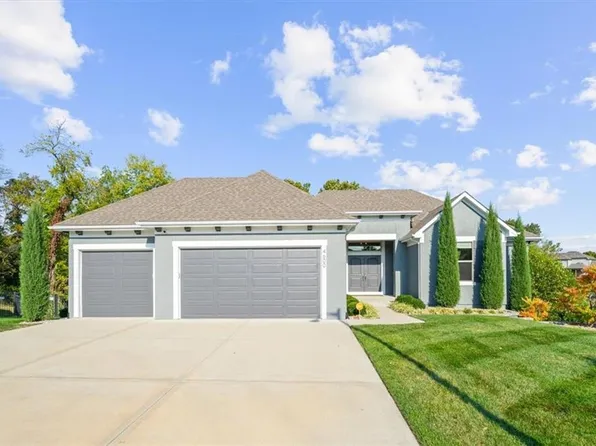 4600 NW 71st St, Kansas City, MO 64151