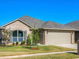 3049 NW 183rd St, Edmond, OK 73012