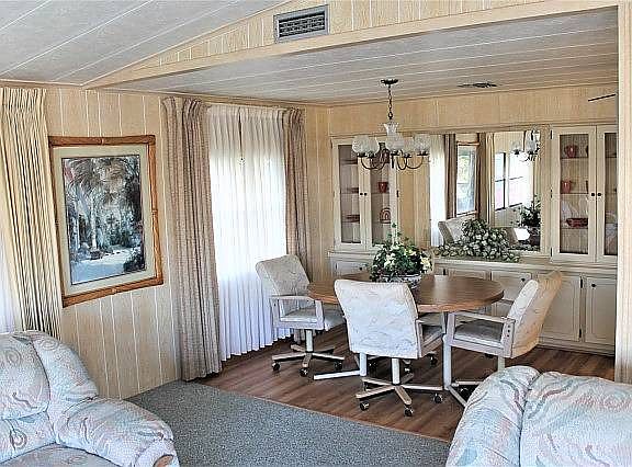 4th image of 430 Beaver Run St