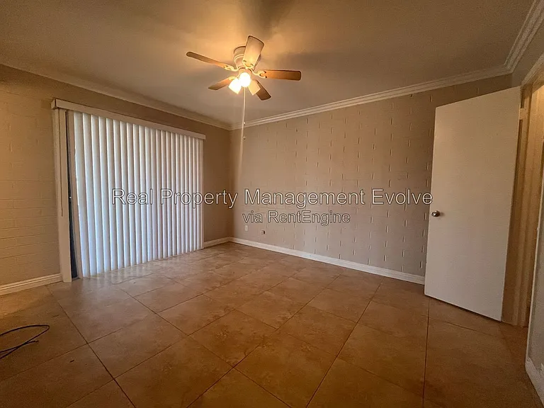 12076 N Pebble Beach Dr — Photo 8
