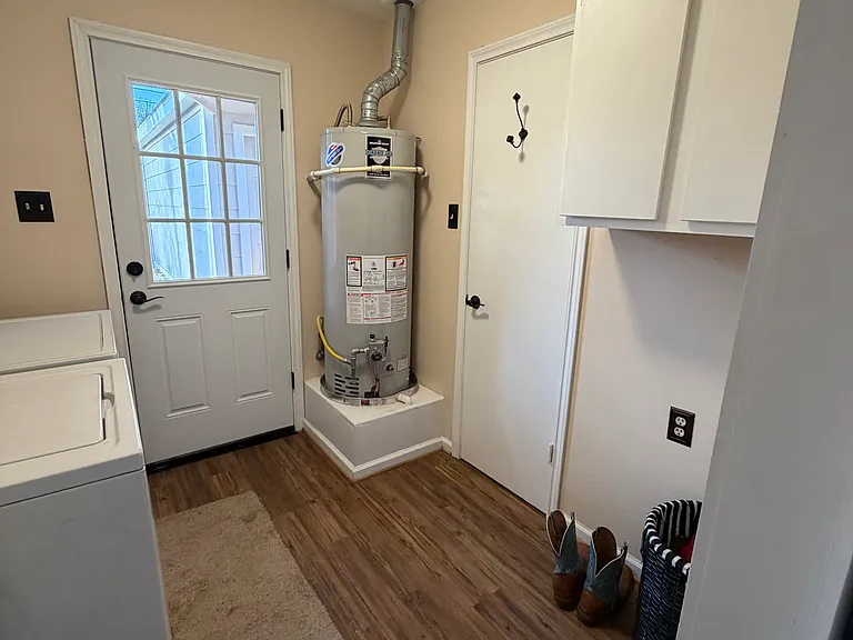 8211 Braes Meadow Dr — Photo 41