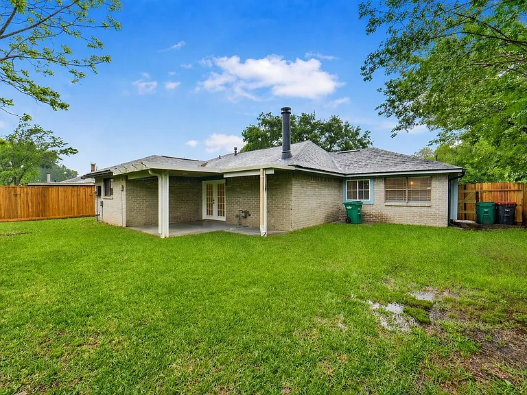 21211 Park Mount Dr — Photo 48