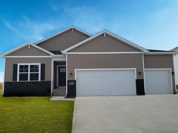 7108 SW Harlan Eddy Dr SW, Cedar Rapids, IA 52404