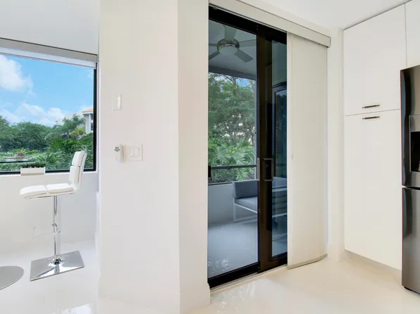 7535 La Paz Boulevard #105, Boca Raton, FL 33433