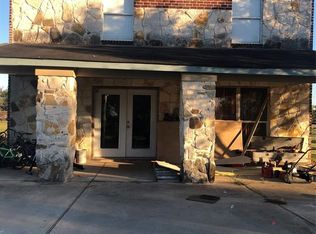 1592 Lezak Rd, Sealy, TX 77474