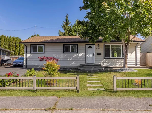 5052 205b St, Langley, BC V3A 6Z5