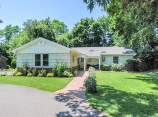 12 Storybook Ln, East setauket, NY