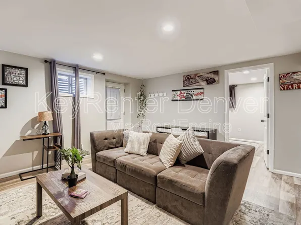 5327 Independence St #B, Arvada, CO 80002