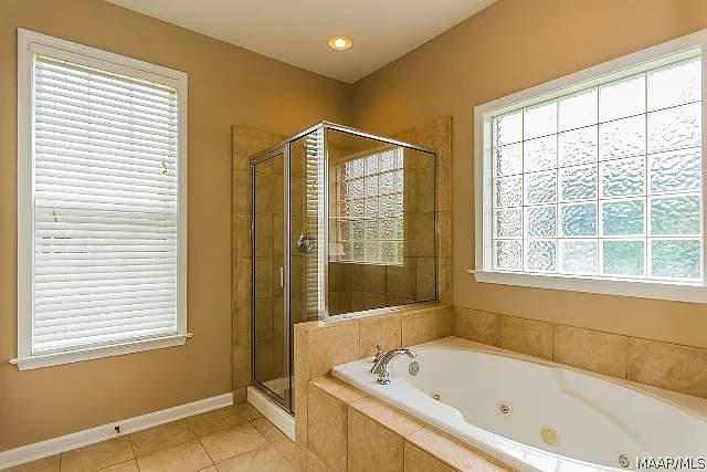 9500 Helmsley Cir — Photo 26