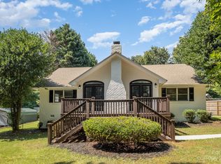 3581 Lake Shore Rd S, Denver, NC 28037