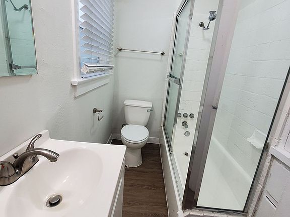 5th image of 5414 Fountain Ave #5414